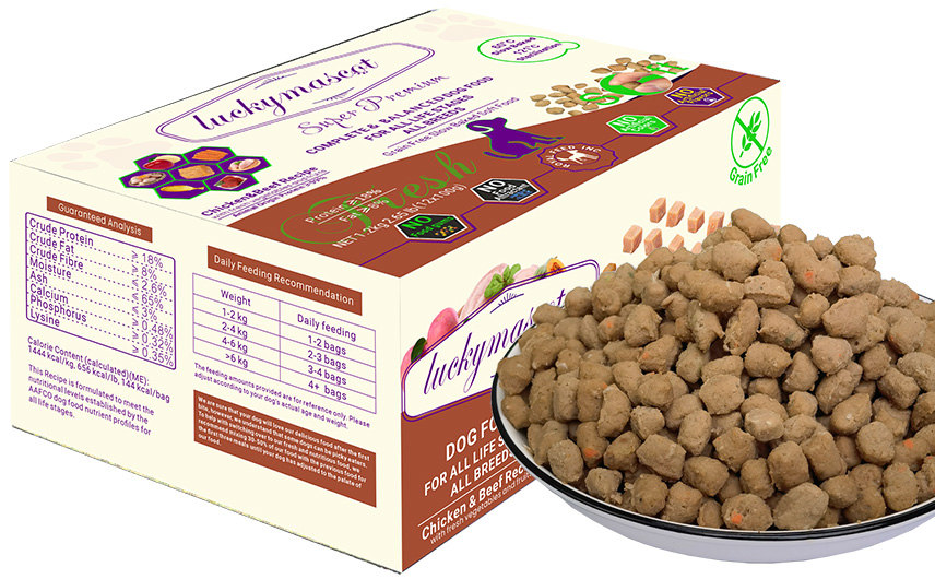 ROYAL FEED Chicken and Beef Dog Food Packaging